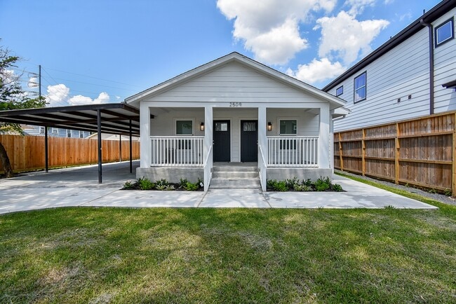 Building Photo - 2509 Terry St