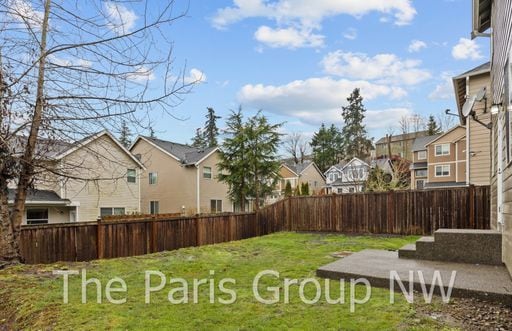 Building Photo - Gorgeous Updated 2012 Covington 4BR – New Paint, Floors, Cabinets, Quartz Counters +++