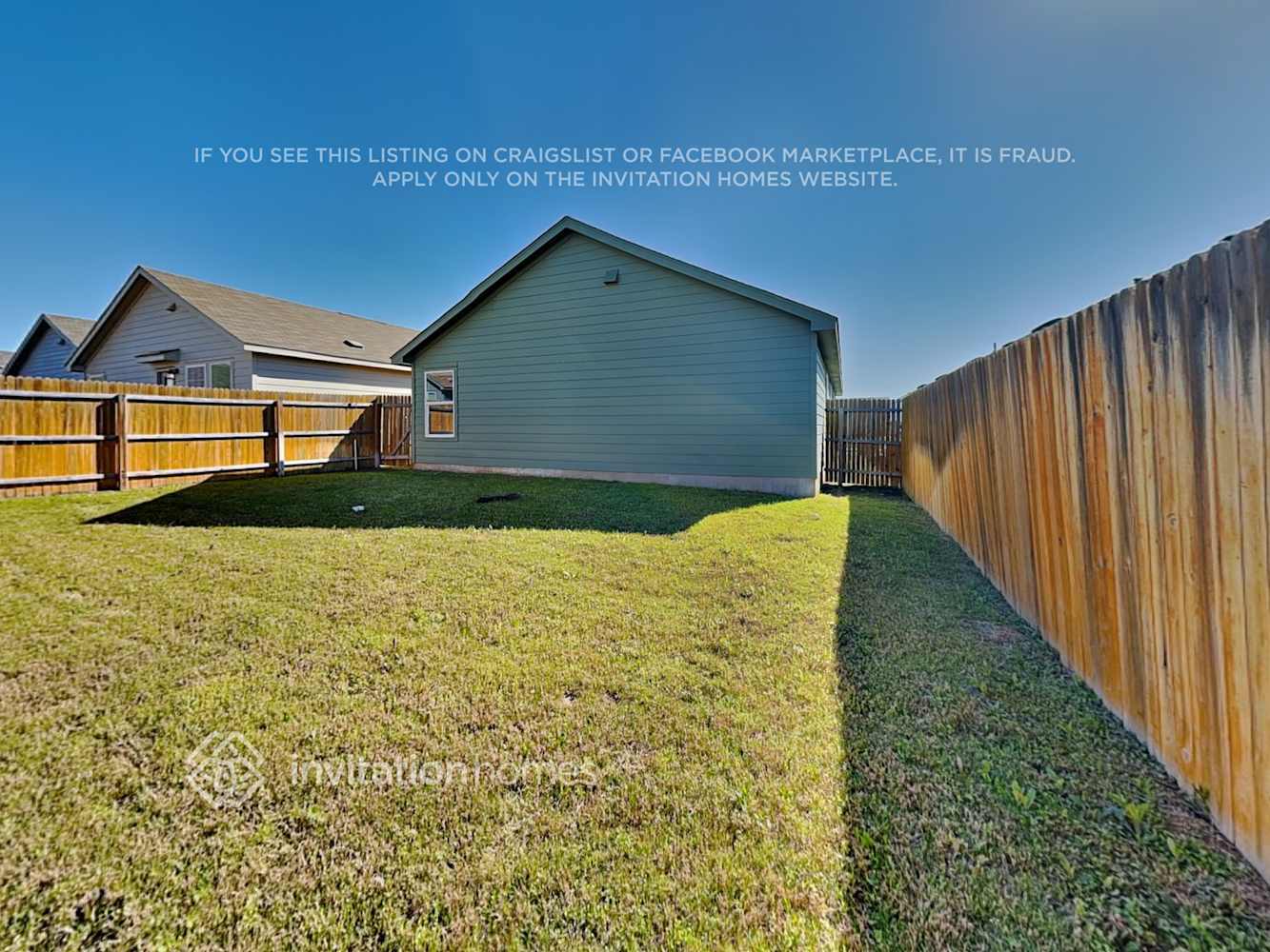 Building Photo - 10511 McClintock Dr