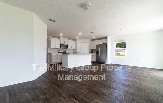 Building Photo - 48 Encanto Wy