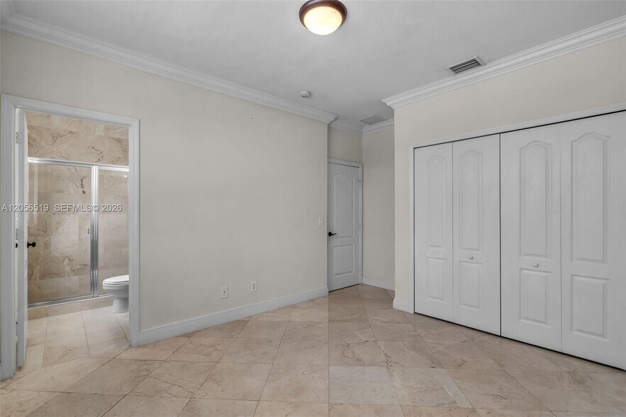 Building Photo - 18031 NW 87th Ct
