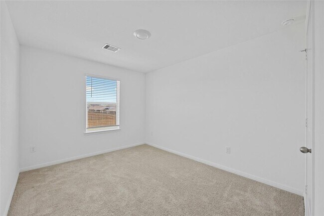 Building Photo - 321 Brody Ln