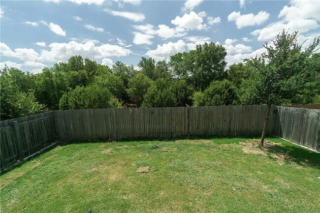 Building Photo - 13417 Little Gull Dr