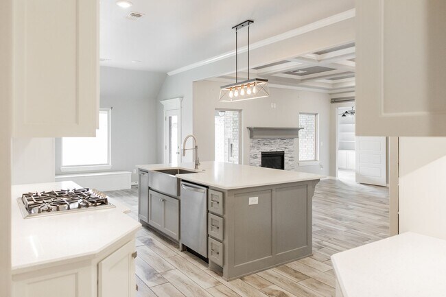 Building Photo - 3320 NW 187 Ter