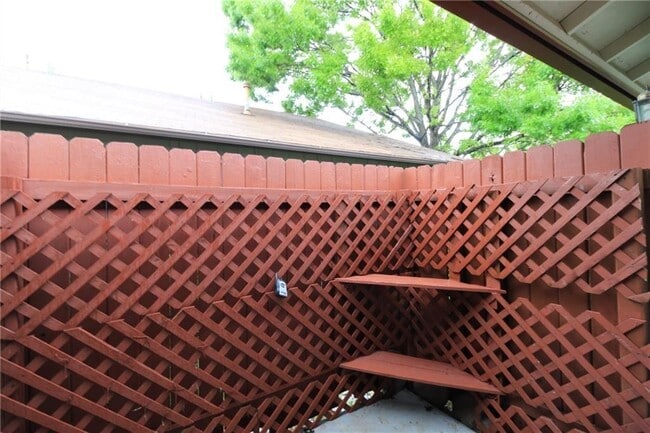 Building Photo - 11707 Norwegian Wood Dr
