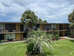 Building Photo - 1 Bed/1 Bath, 2nd Floor condo at Sand Lake...