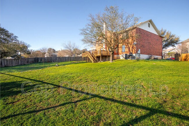 Building Photo - 18607 Redriver Trail
