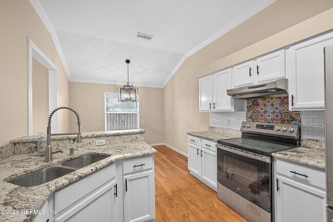 Building Photo - 13128 Harborton Dr