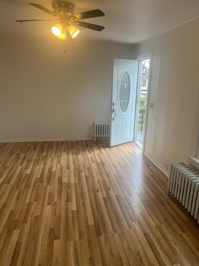 Building Photo - 5 Colorado Ave