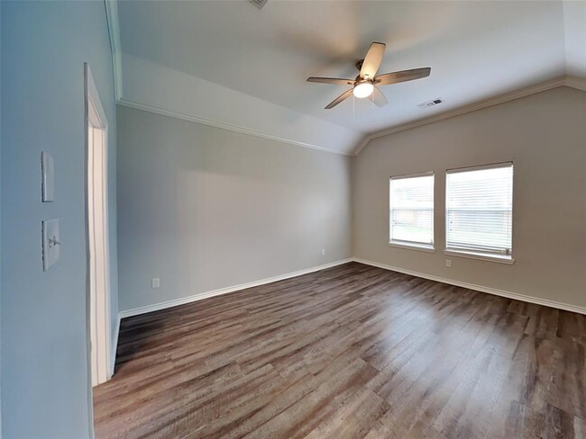 Building Photo - 3540 Firenze Dr