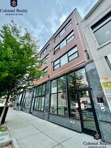 Building Photo - 1028 Commonwealth Ave