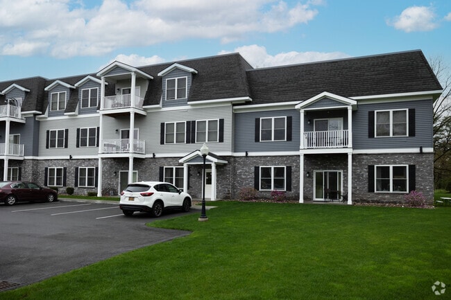 Building Photo - Nott’s Landing West