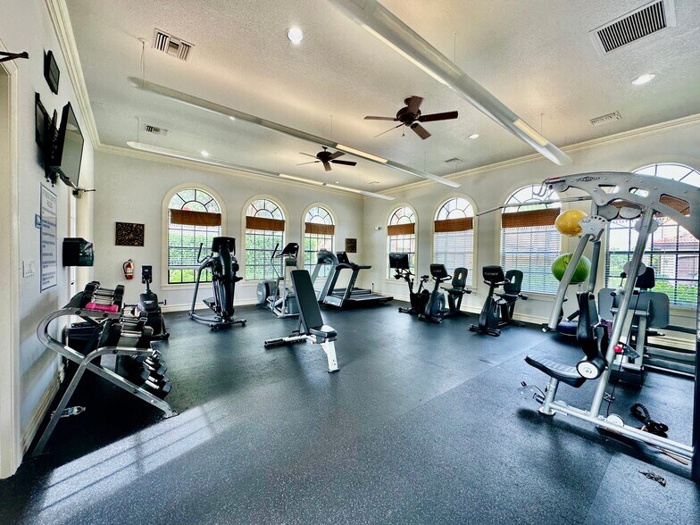 Building Photo - 1338 Corso Palermo Ct