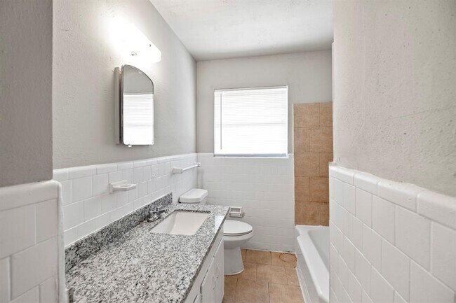 Building Photo - 2722 Dragonwick Dr
