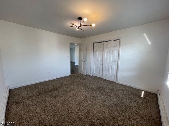 Building Photo - 404 S 5th St