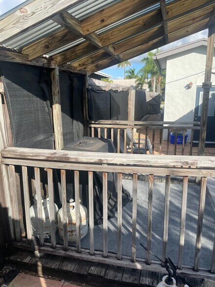 Building Photo - 200 Ipswich St