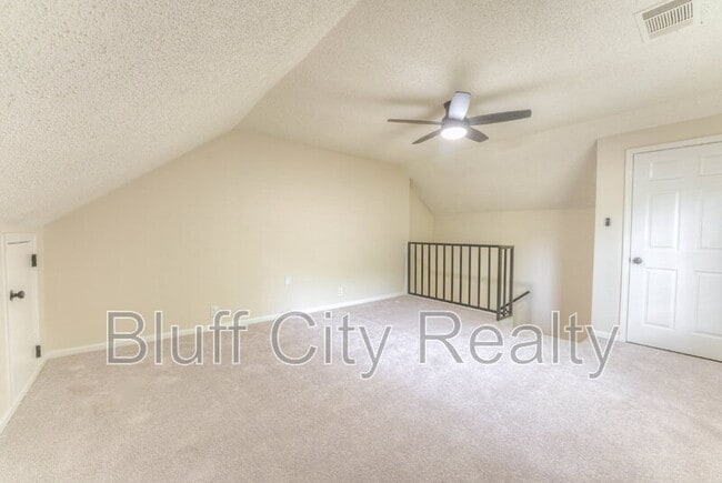 Building Photo - 7238 McVay Rd