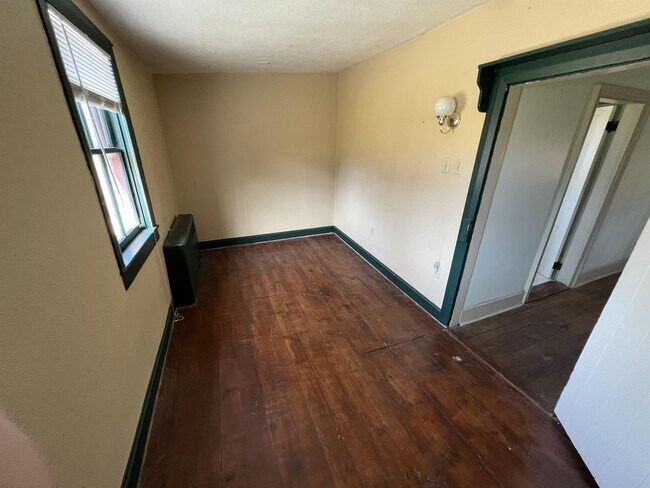 Building Photo - 273 Hidden Hill Farm Ln