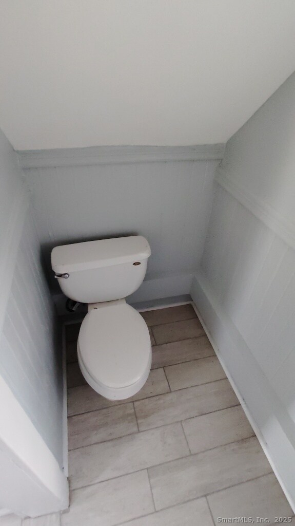 Building Photo - 112 Hobart St