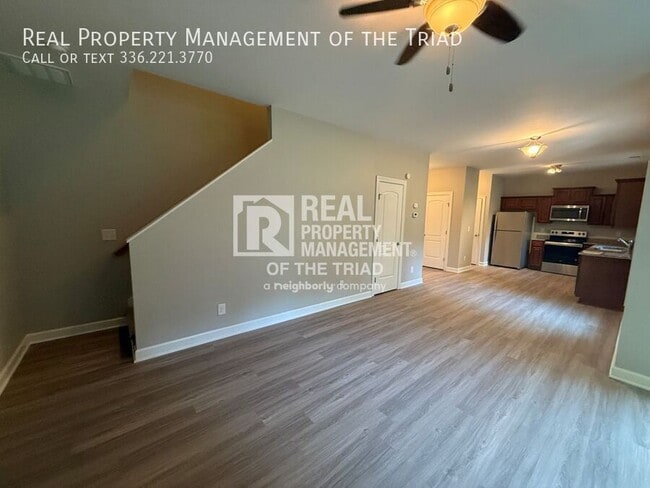 Building Photo - 2234 Nettlebrook Dr