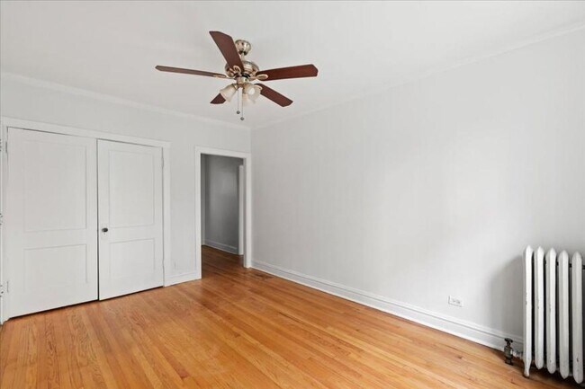 Building Photo - 1 bedroom in Chicago IL 60657