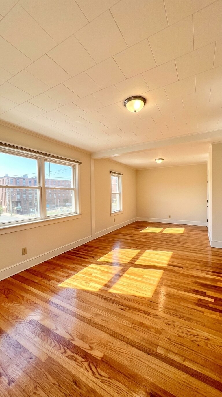 Building Photo - 45 Slater St