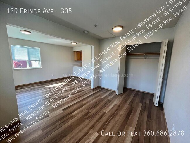 Building Photo - 139 Prince Ave