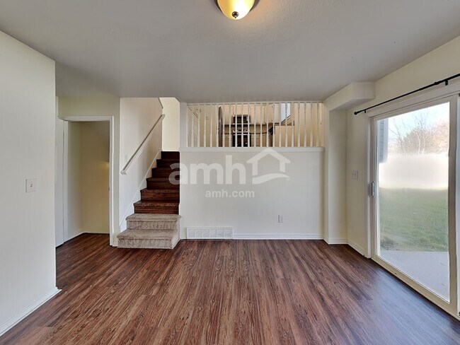 Building Photo - 514 W 150 S