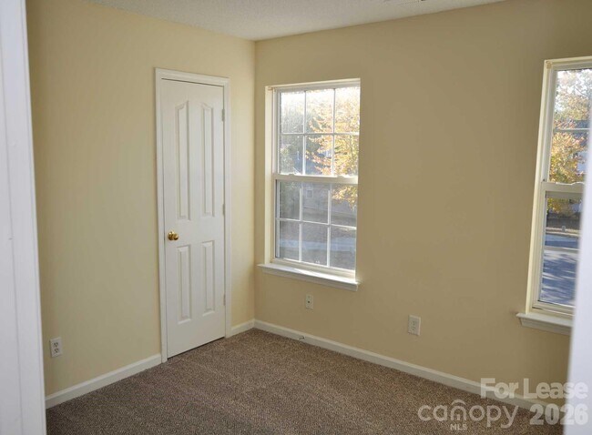 Building Photo - 1408 Nature Pl