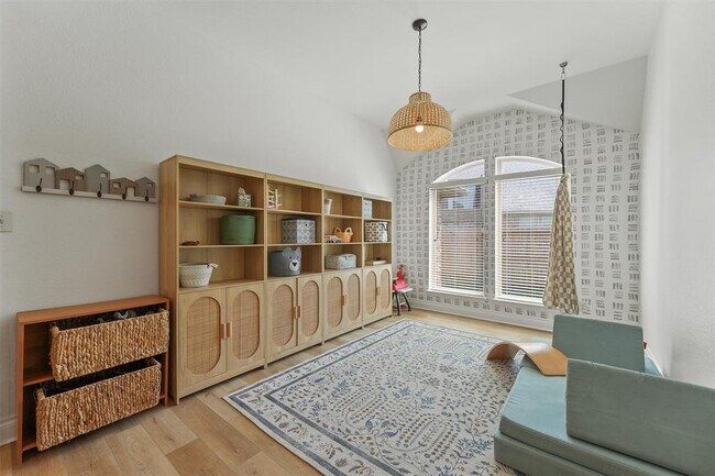 Building Photo - 28803 Crested Butte Dr