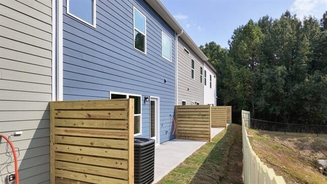 Building Photo - 85 Professional Pl