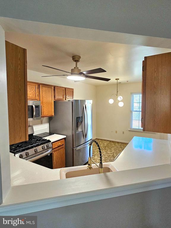 Building Photo - 2445 Sagewood Ct