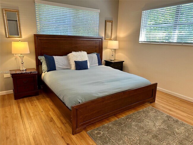 Building Photo - 14155 Old Cutler Rd