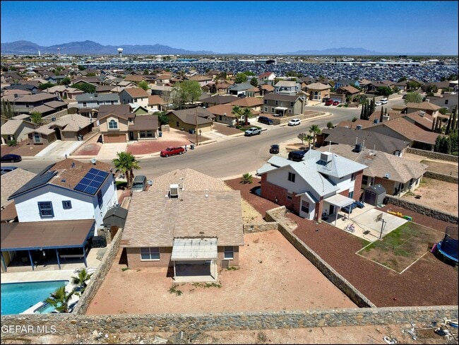 Building Photo - 4100 Tierra Venado Dr