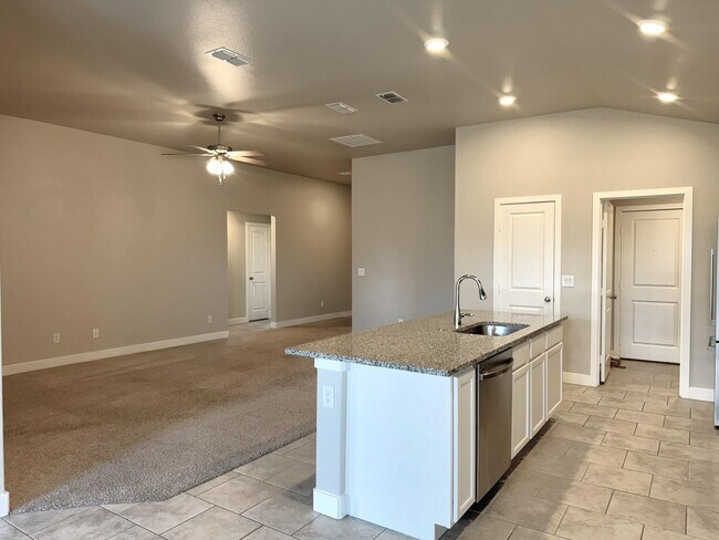 Building Photo - 13703 Avenue T