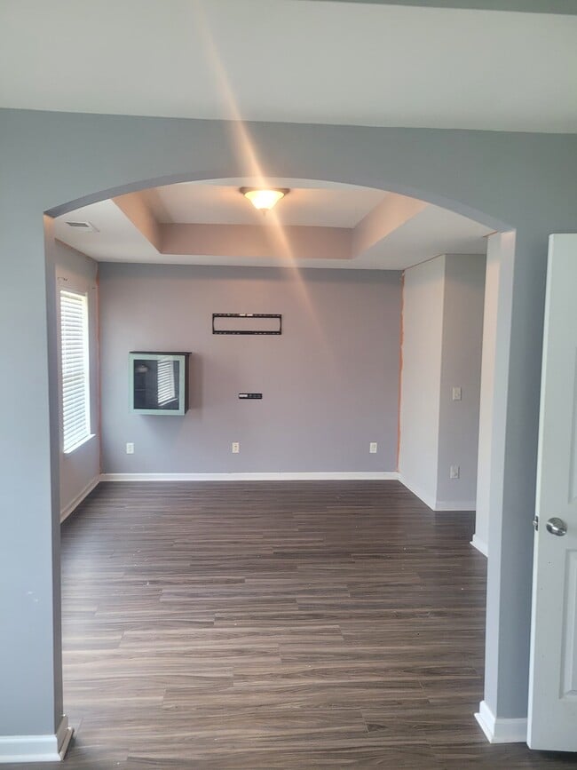 Building Photo - 829 Old Forester Ln