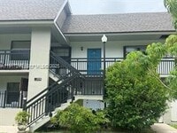 Building Photo - 2906 SW 21st Terrace