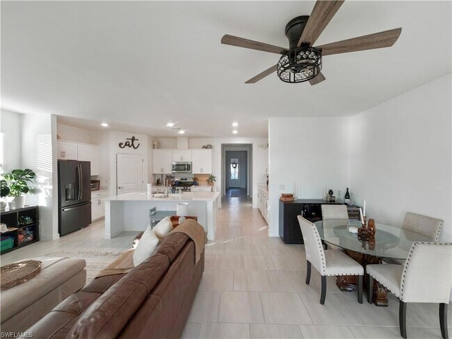 Building Photo - 18347 Ridgeline Dr