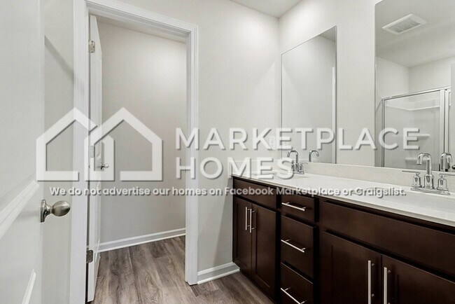 Building Photo - 2099 Avalon Rdg