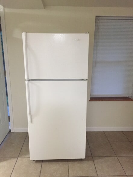 Building Photo - 64 Franklin Ave