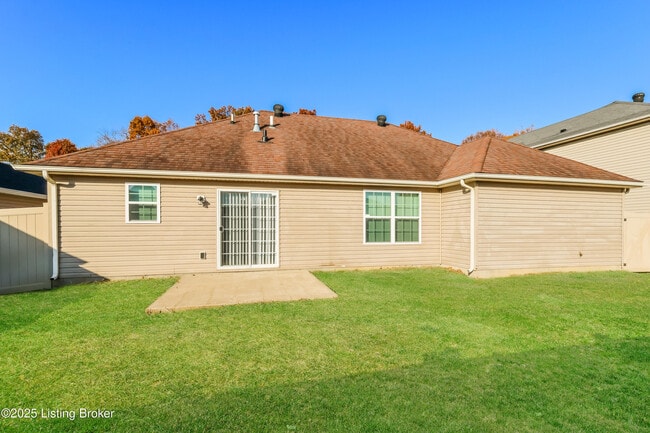 Building Photo - 7115 Blue Stream Ct