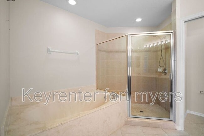 Building Photo - 3179 Antica St