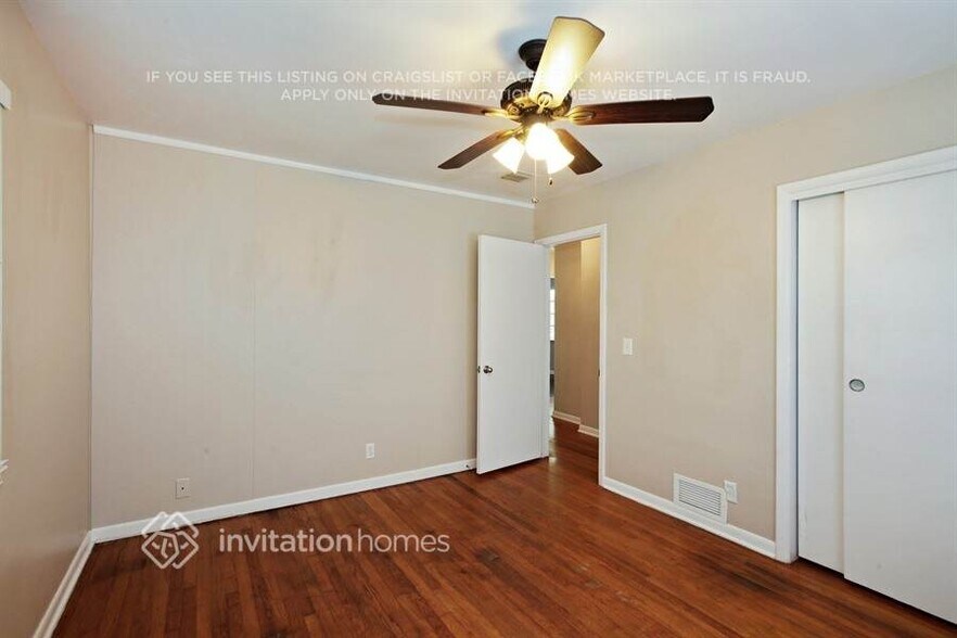 Building Photo - 108 NE 22nd St