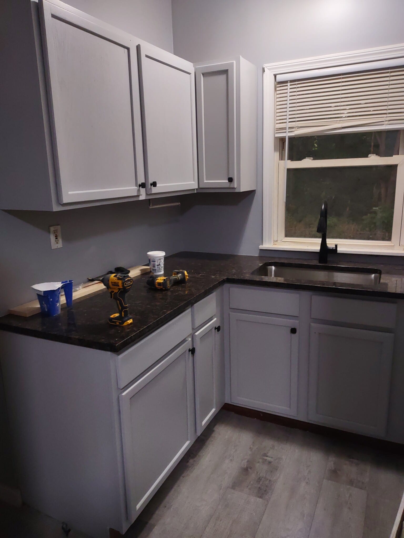Kitchens new granite countertops - 201 East St