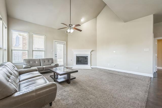 Building Photo - 301 Harcourt Ave