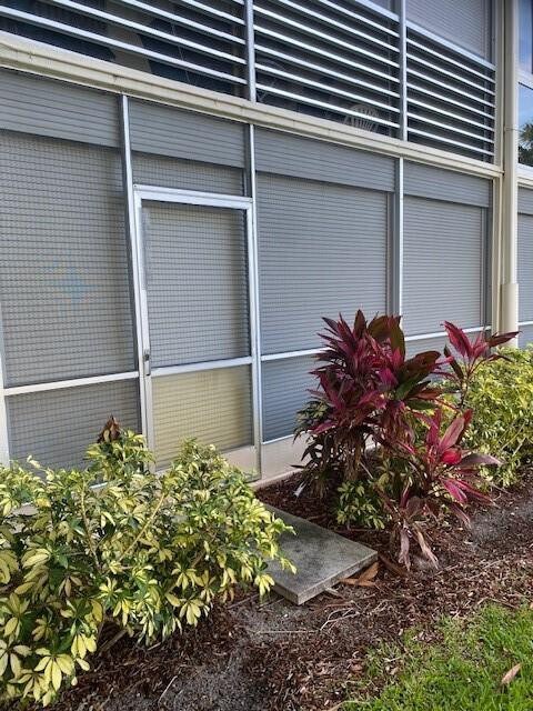 Building Photo - 1805 Eleuthera Point