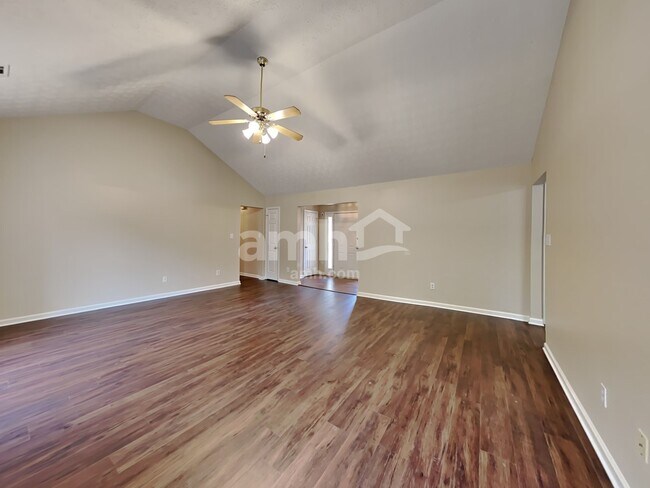 Building Photo - 23 Thorne Berry Dr