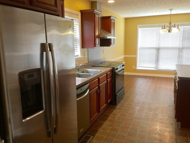 Building Photo - 4505 Cherry Forest Cir