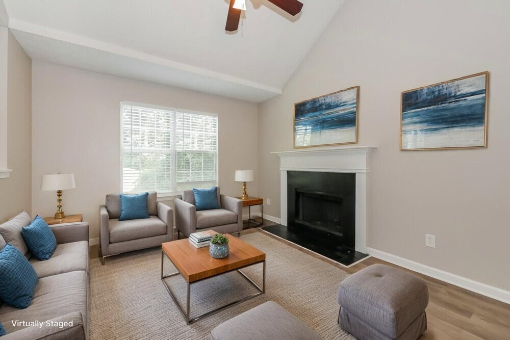 Building Photo - 2096 Dylan Ct