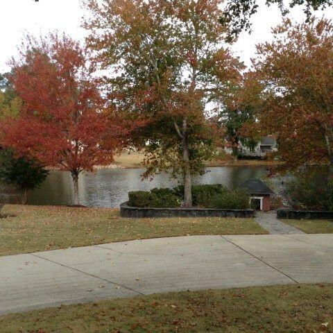 Building Photo - 113 Moss Creek Dr